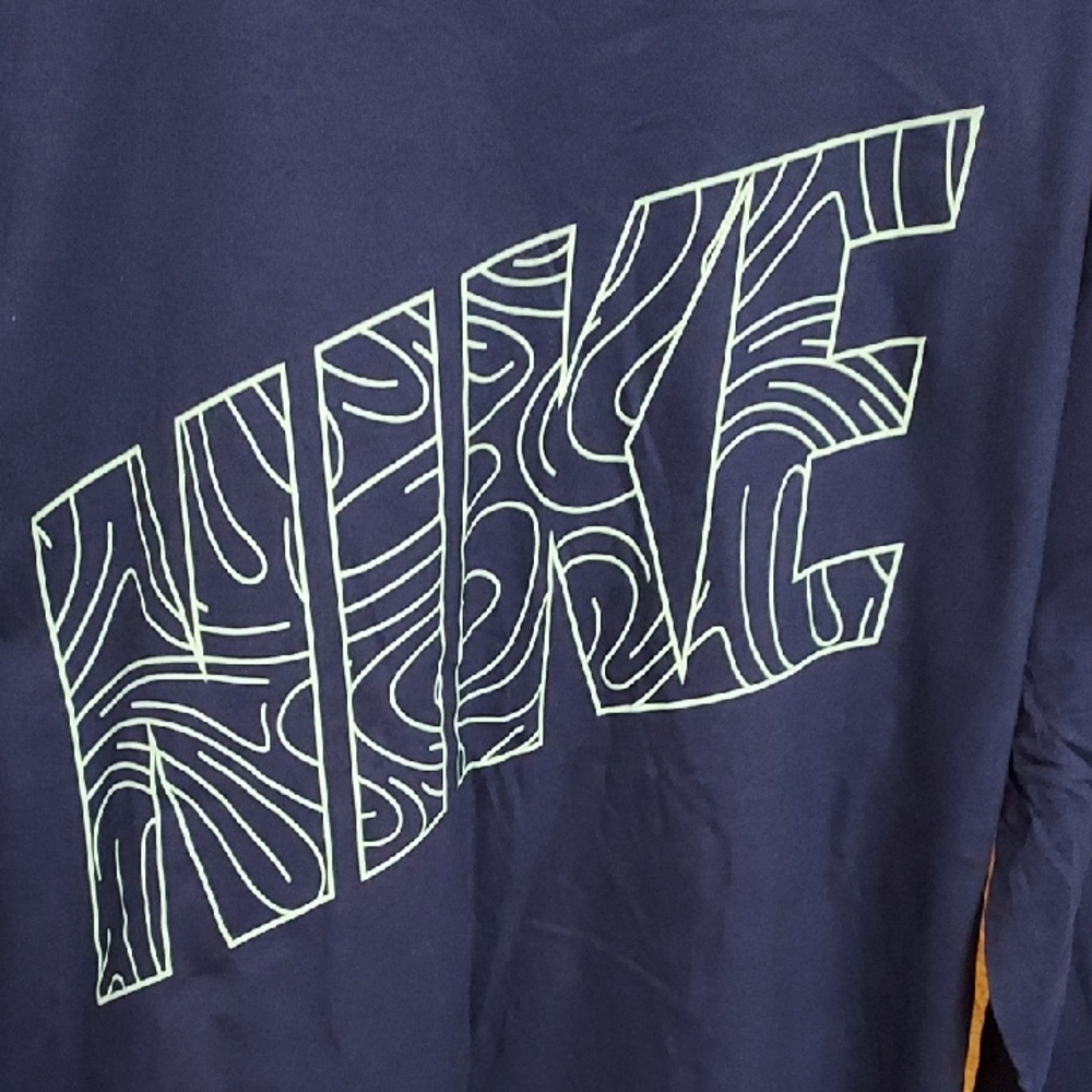 The Nike Tee